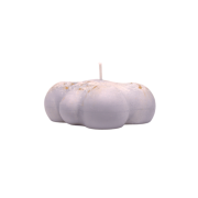 Wolkje lichtblauw met oranje kaars